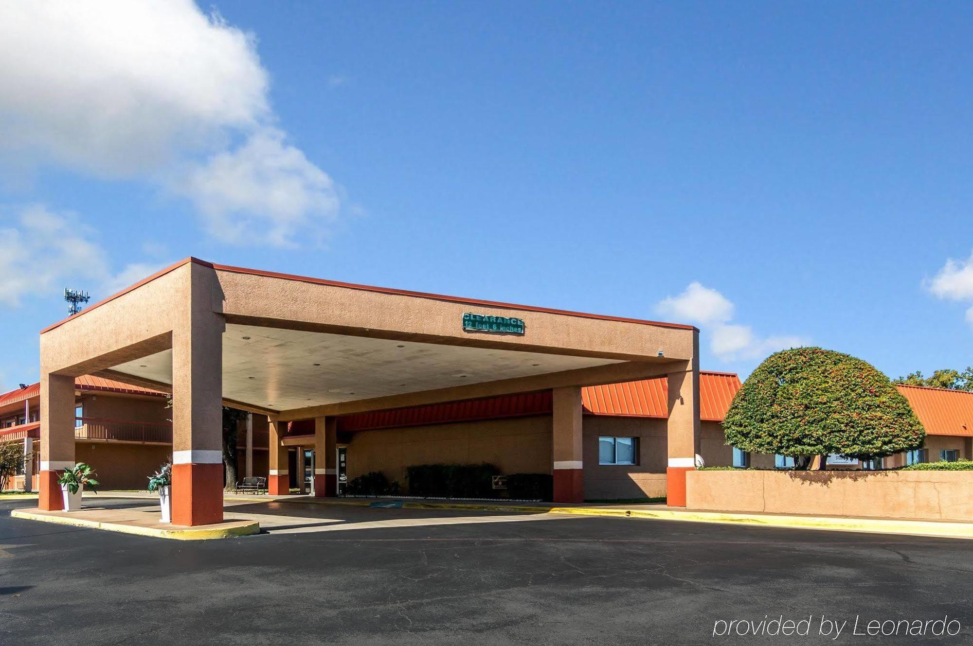 Texas Inn & Suites Denton Exterior foto